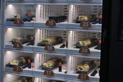 VIP Sushi 24H Piła - Sushi Automat